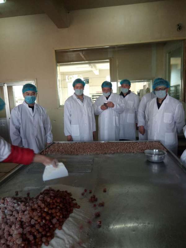 比优特于总参观我公司2.jpg 比优特于总参观我公司2.jpg