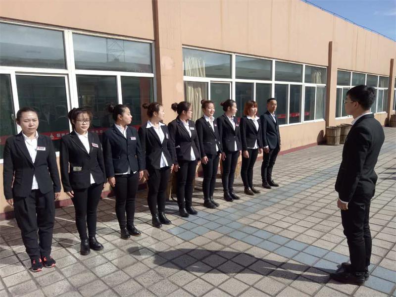 商学院第二期6.jpg 商学院第二期6.jpg