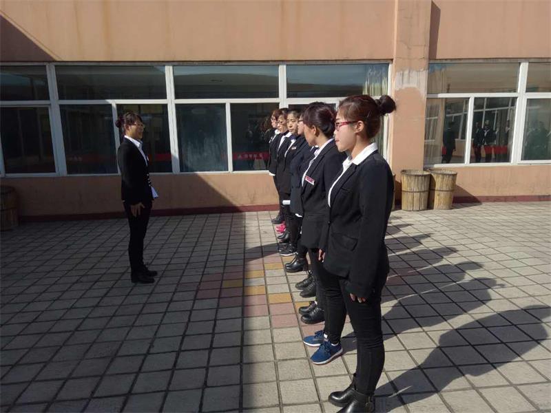 商学院第二期7.jpg 商学院第二期7.jpg