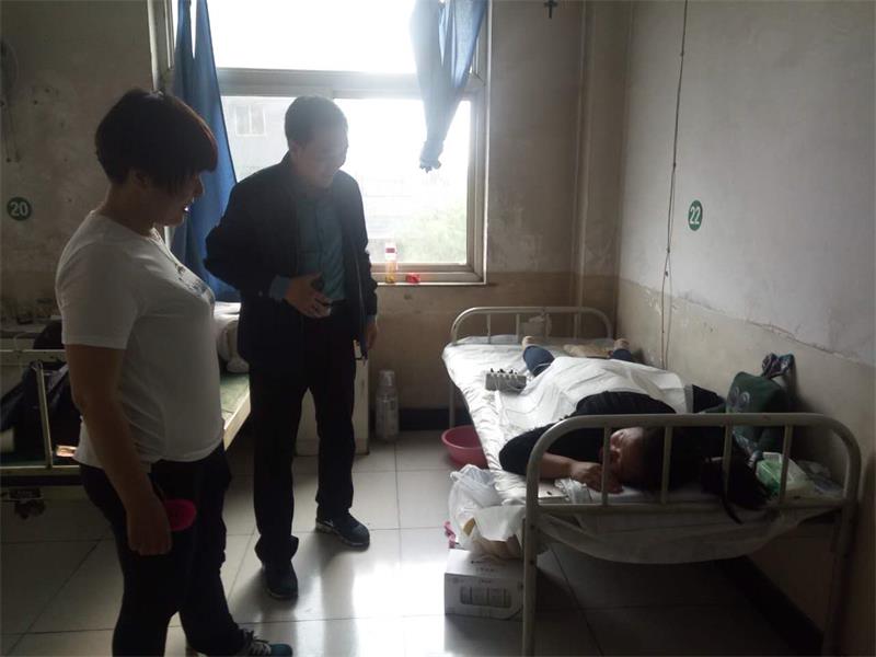 看望百货采购主管段錦晶3.jpg 看望百货采购主管段錦晶3.jpg