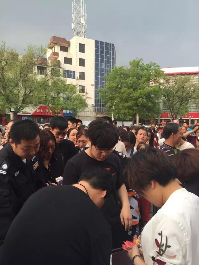 是谁中了一等奖6.jpg 是谁中了一等奖6.jpg