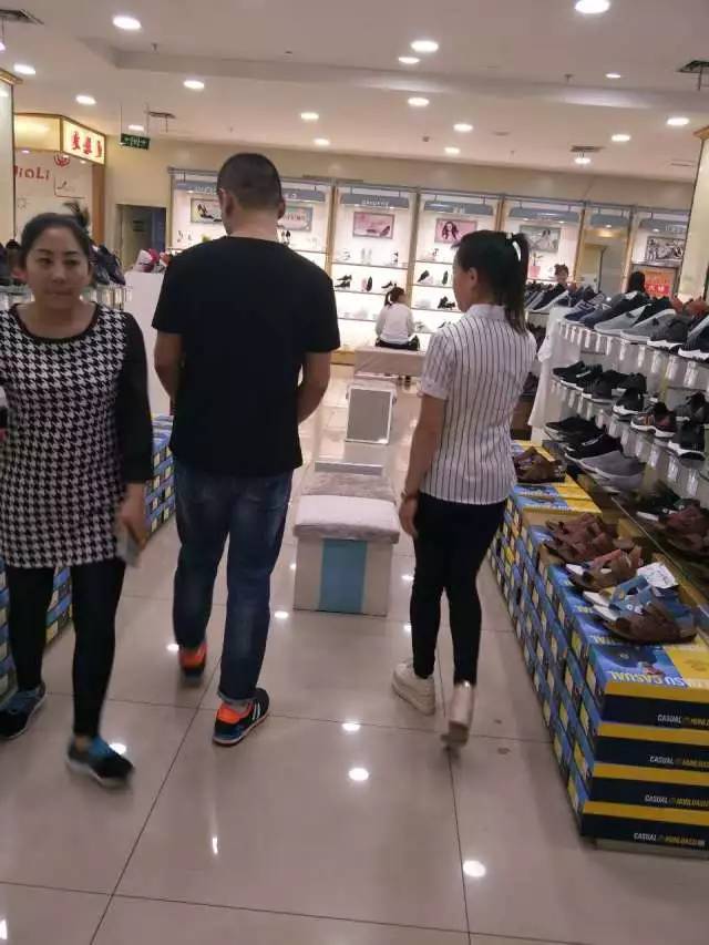 为您做好细节服务2.jpg 为您做好细节服务2.jpg