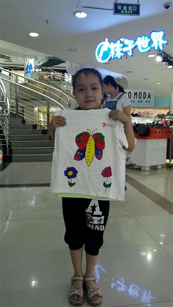 小小艺术家8.jpg 小小艺术家8.jpg