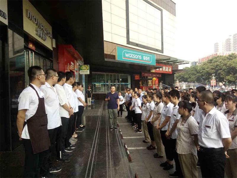 61793193.jpg 61793193.jpg